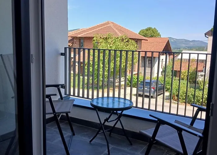 Aprtman Sale 아파트 Vrnjačka Banja